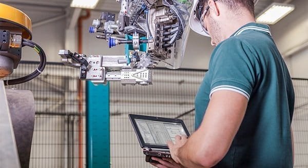 Portal da Produtividade - A urgência da automação nas indústrias pesadas