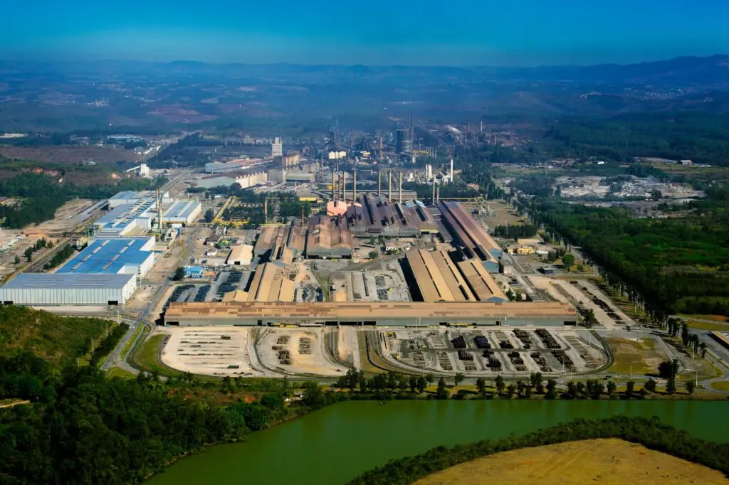 Gerdau Impulsiona Indústria 4.0 com Tecnologia 5G em Minas Gerais