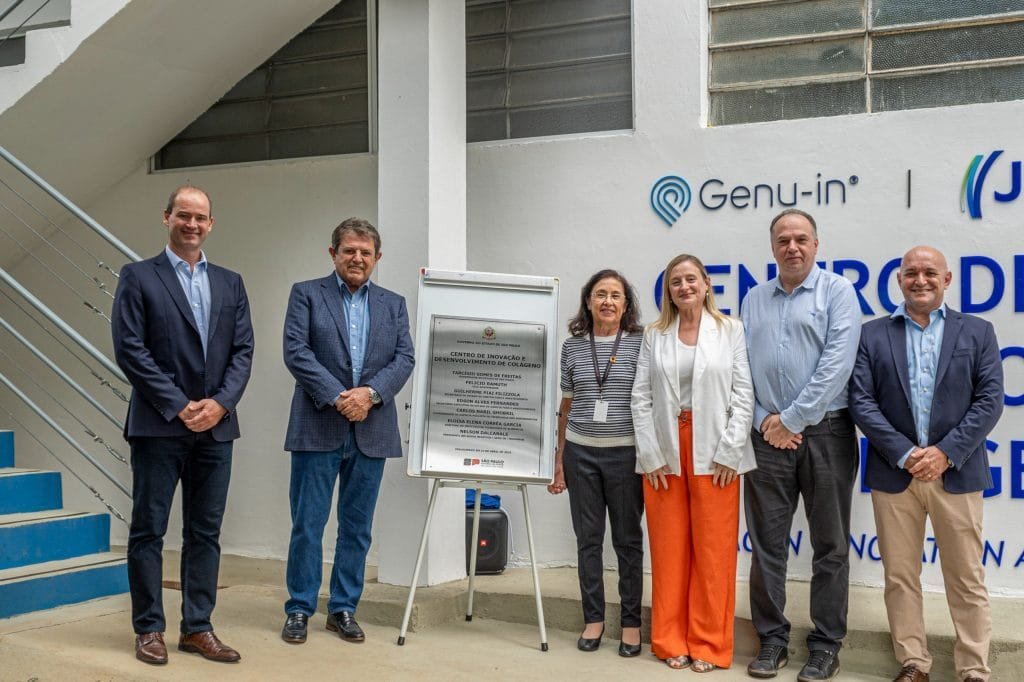 Centro de estudos de colágeno foi inaugurado por Ricardo Gelain, diretor-executivo da Genu-in; Nelson Delcanale, presidente da JBS Novos Negócios; Eloísa Garcia e Gisele Camargo, diretora geral e vice-diretora do Ital; Carlos Nabil Ghobril, coordenador da Apta